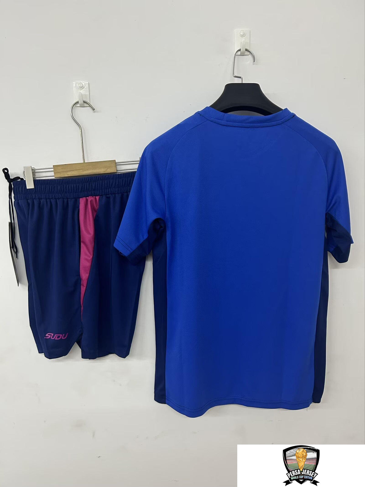 922f1e5410800e47.jpg
